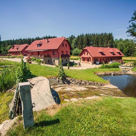 Penzion Dockaluv Mlyn Гавличкув-Брод Экстерьер фото