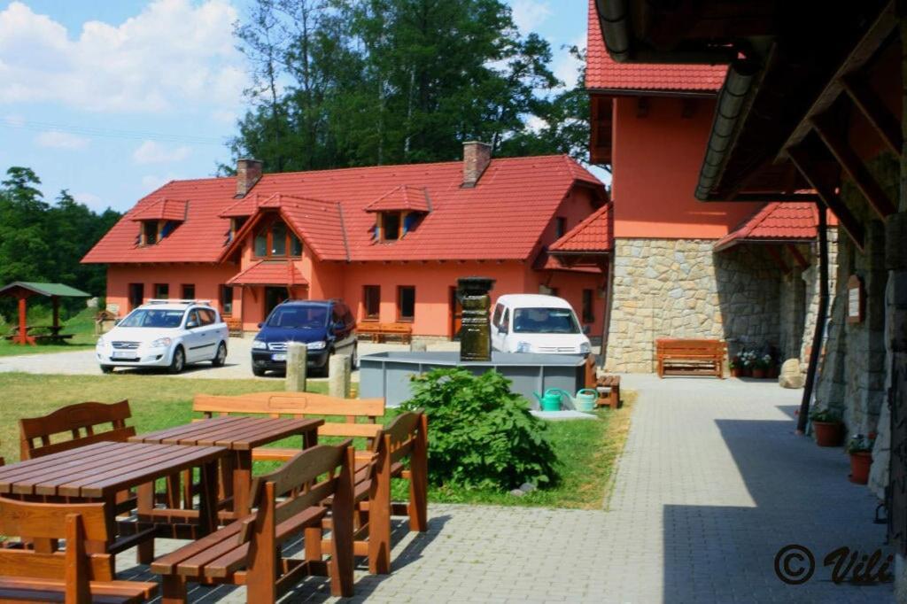 Penzion Dockaluv Mlyn Гавличкув-Брод Экстерьер фото